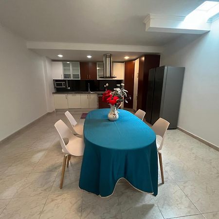 Hope House Parede Apartamento Exterior foto